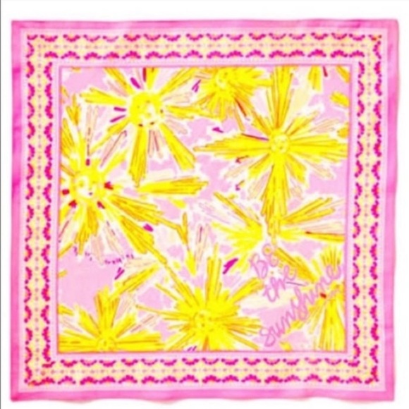 ❌SOLD❌Lilly Pulitzer Scarf Pink Yellow Be The Sunshine Scarf NWT - Picture 3 of 4